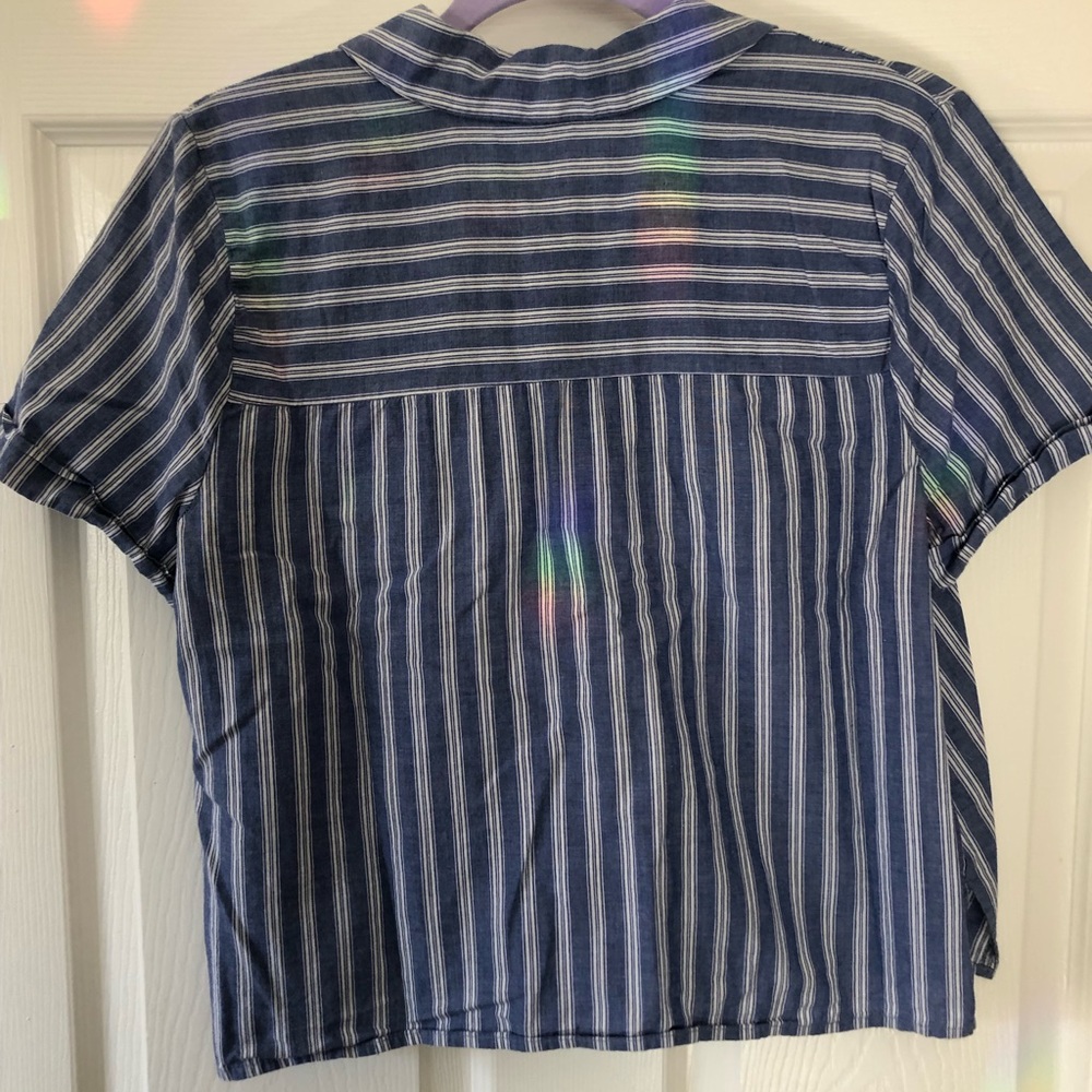 BP Front tie button down - Picture 3 of 3